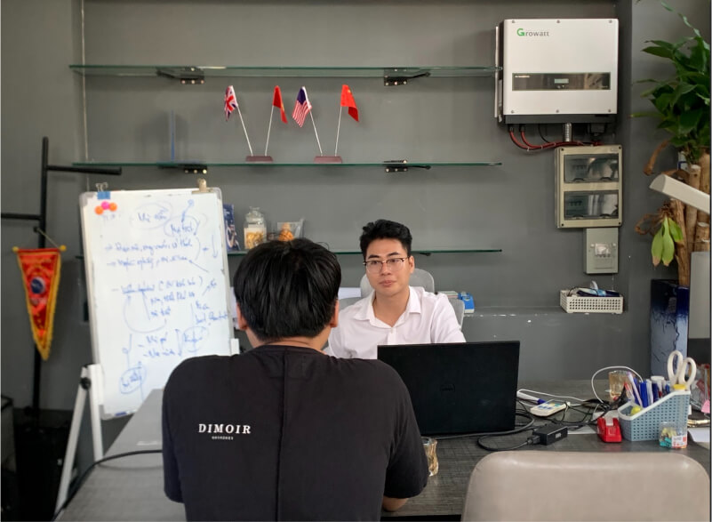 Ths.KTS Nguyễn Nhớ Em trực tiếp tư vấn, hướng dẫn cho học viên